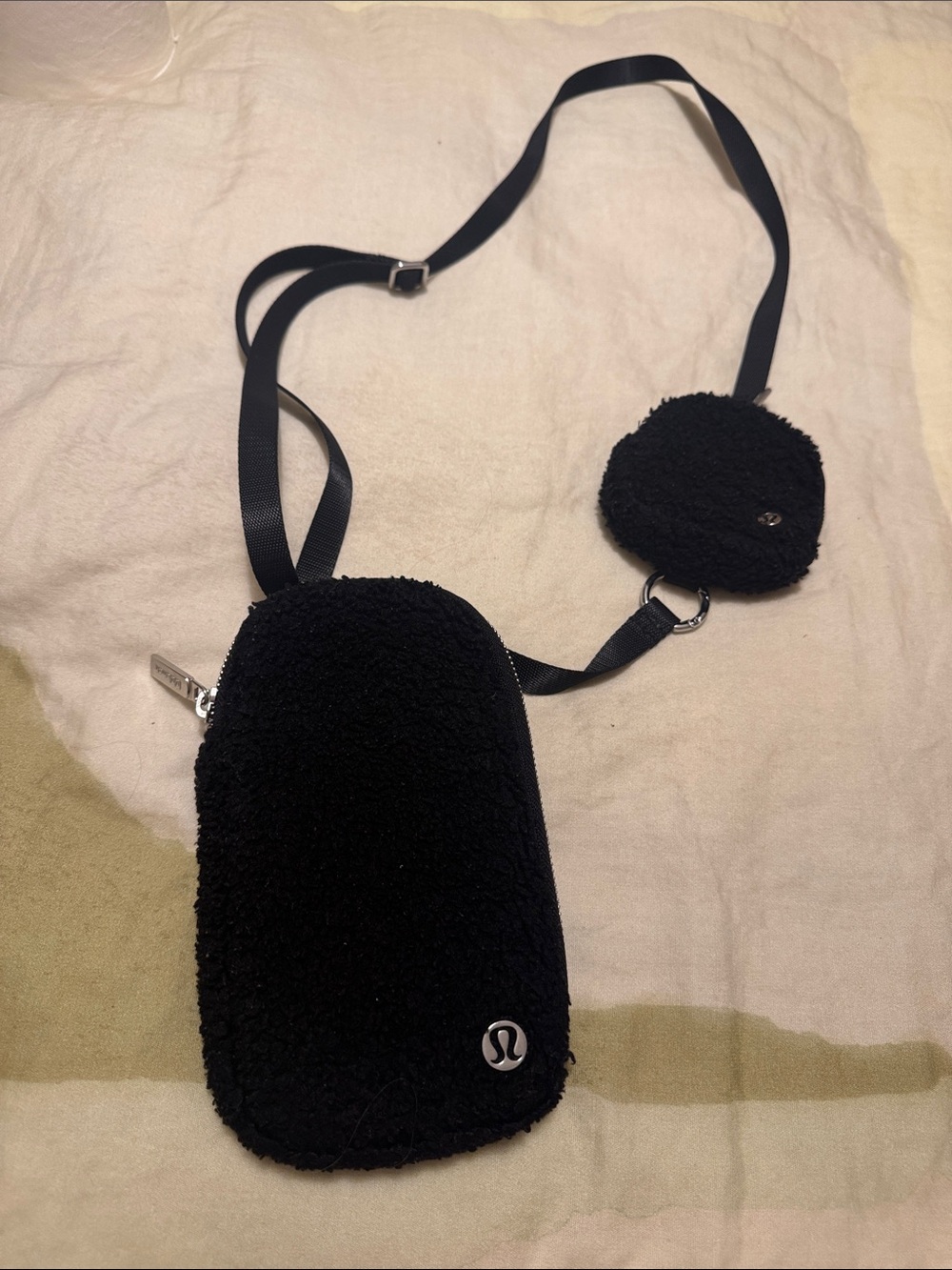 lululemon athletica Black Sherpa Crossbody with Round Coin Pouch